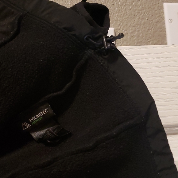 The North Face winter jacket - Picture 7 of 12